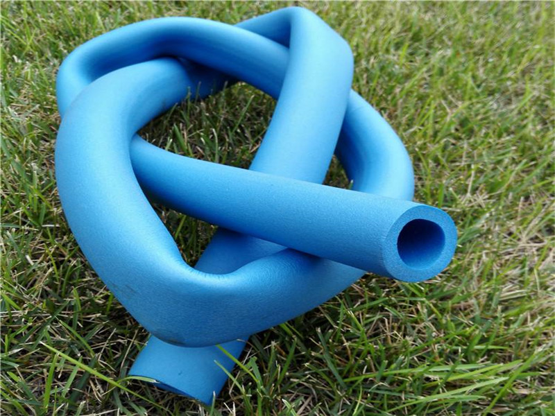 紅黃藍(lán)綠色橡塑保溫管